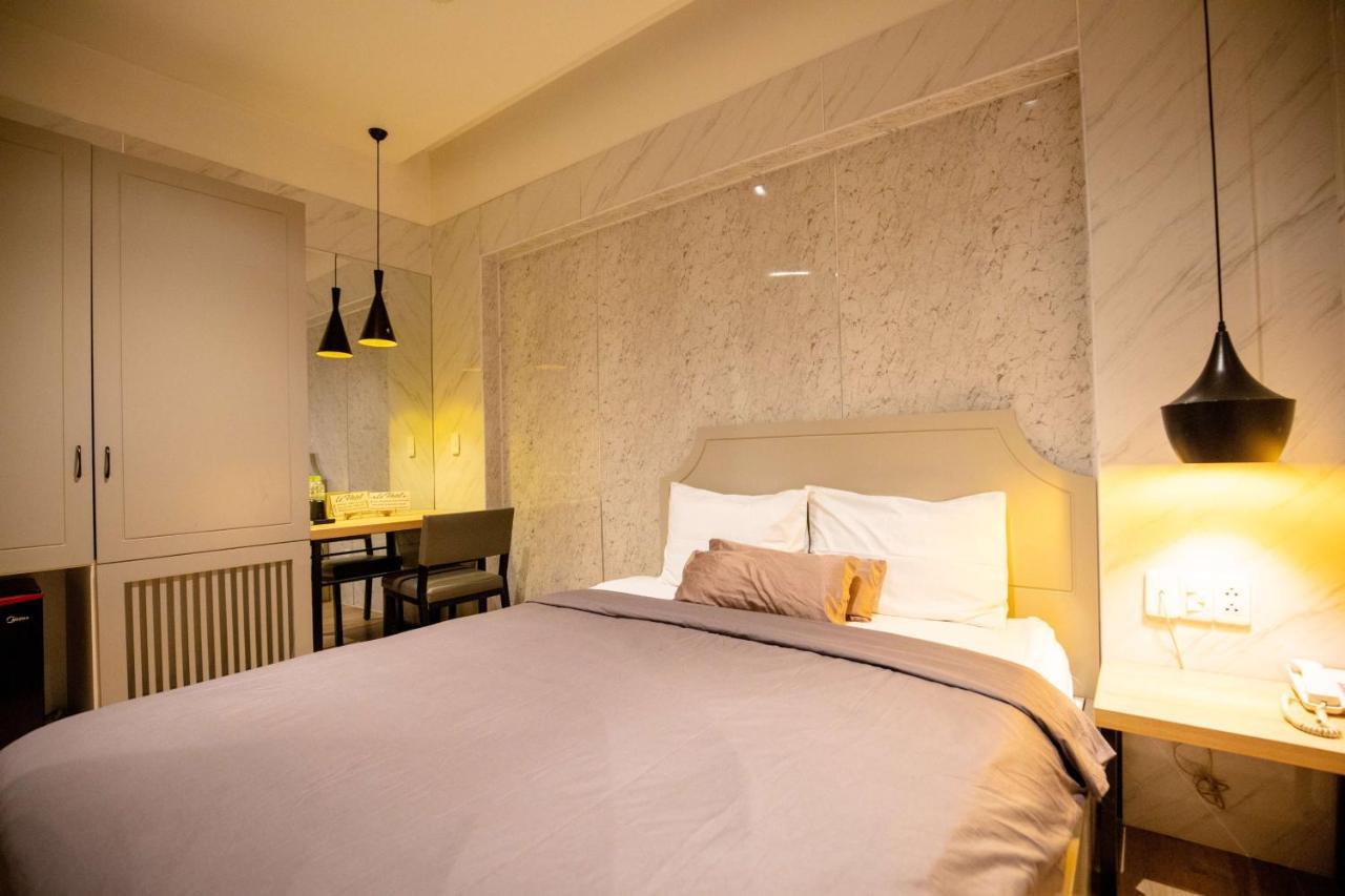 La Hotel Q10 Хошимин Экстерьер фото