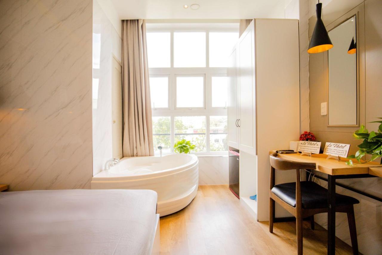 La Hotel Q10 Хошимин Экстерьер фото