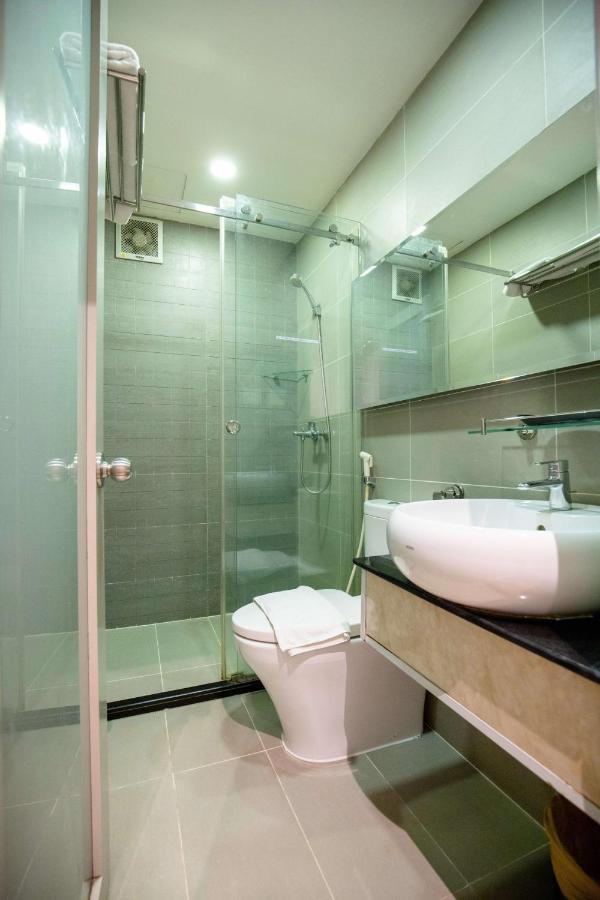 La Hotel Q10 Хошимин Экстерьер фото